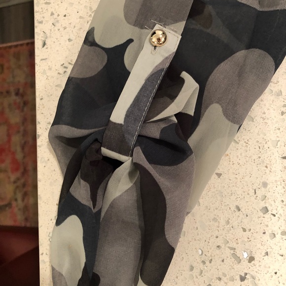 Sheer camouflage tunic - Picture 7 of 8